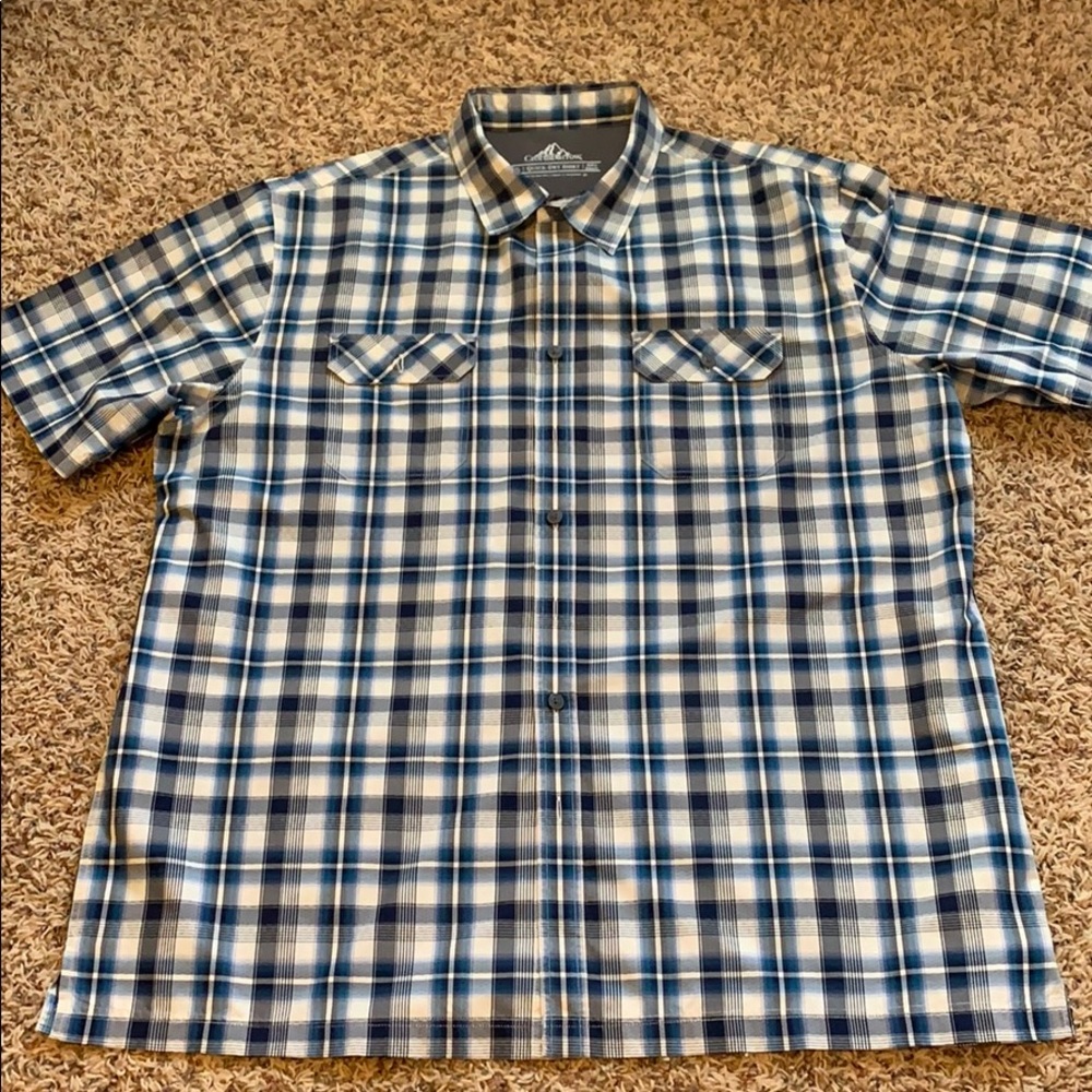 Like new button up